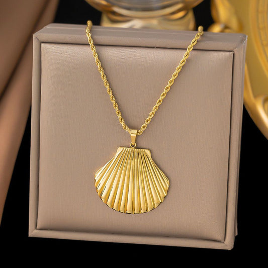 Big Statement Shell Necklace