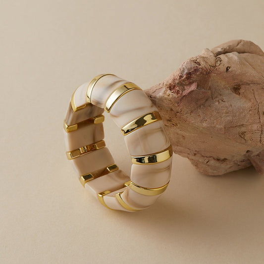 Vanilla girl’s vacay! Bangle