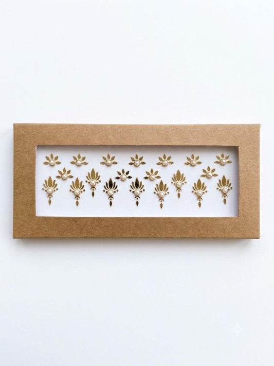Chandni Lotus Pearl Bindi Set (can be used as mendhi)