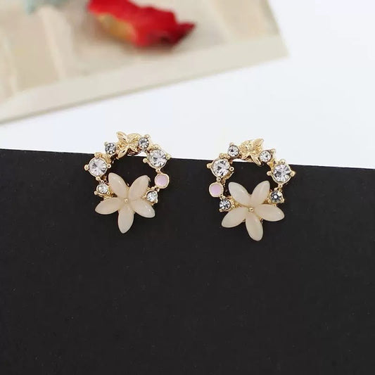Angel’s Garland Dainty Earrings