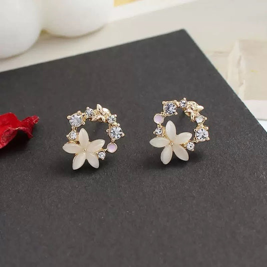 Angel’s Garland Dainty Earrings