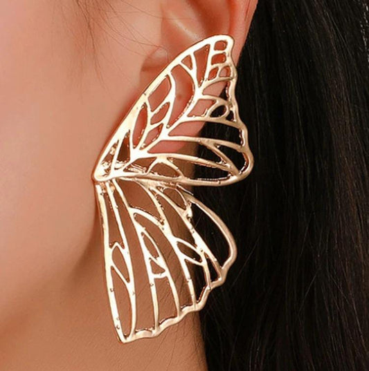 HOLLOW BUTTERFLY EARRINGS