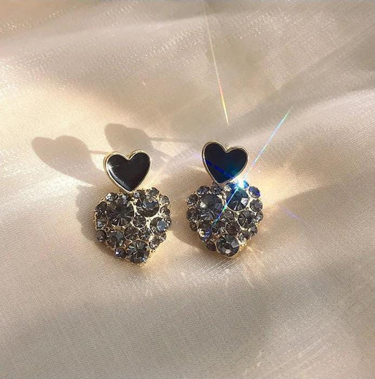 Korean Cute Heart Drop earrings - black