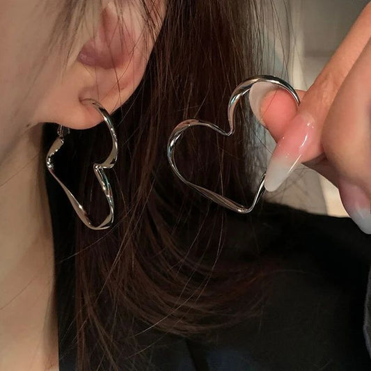 Korean Heart Exaggerated Hoop Style Earrings
