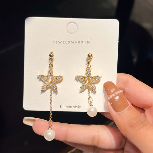 The Mismatch Star Pearl Drop Earrings